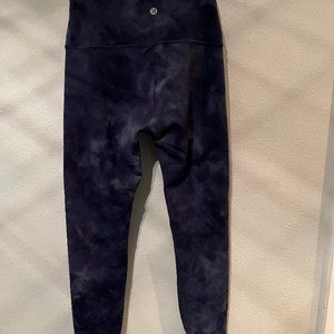 Lululemon High-Rise 25”  Tight Diamond Dye Naval Blue Leggings / Size 4
